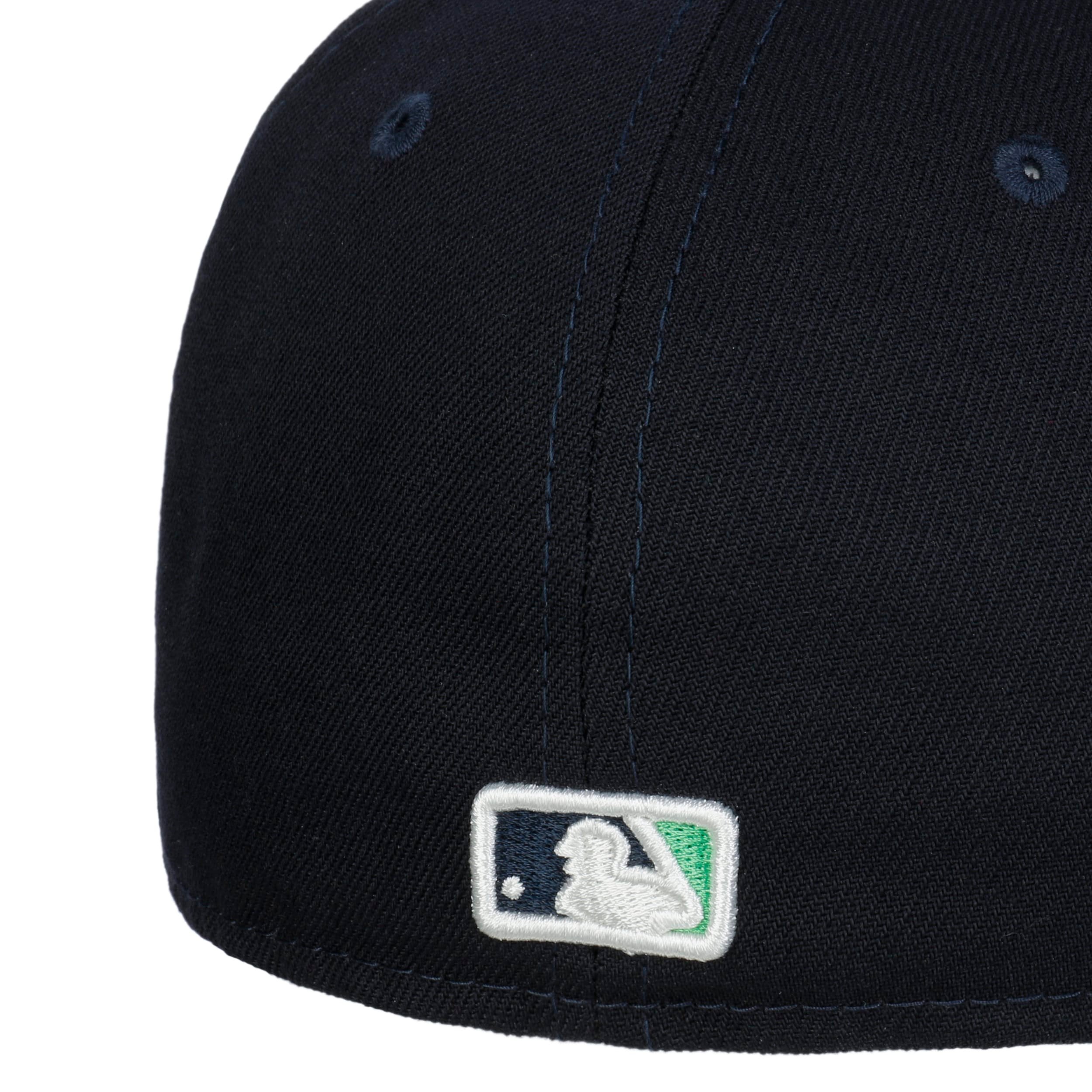 New Era x MLB Men's Atlanta Braves 9Fifty Flat Bill Snapback Hat Black/Red
