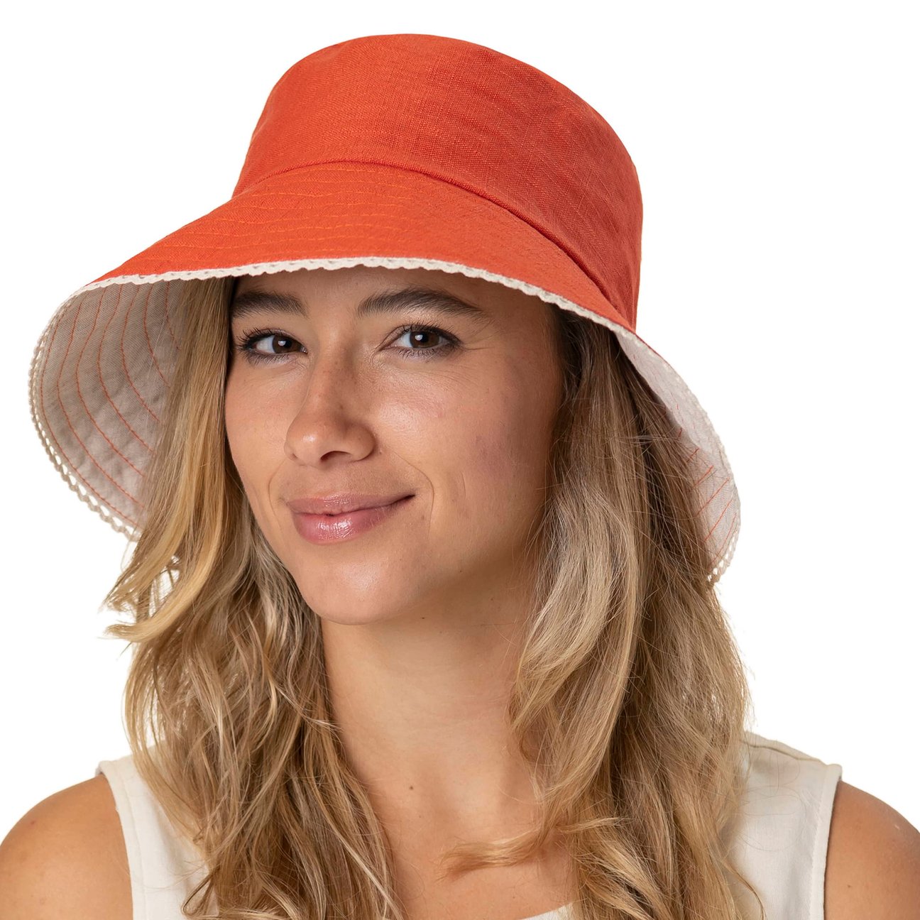Chapeau Réversible Betsey Johnson - Lavande Ou Noir Tricoté - Taille Unique - Neuf