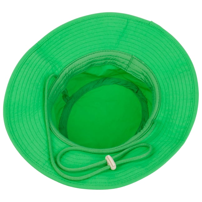 Un vieux chapeau pare-soleil style pour les officiers des unités